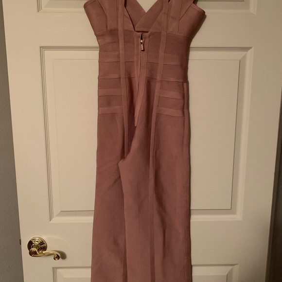 House of CB nude jumpsuit - Picture 3 of 3